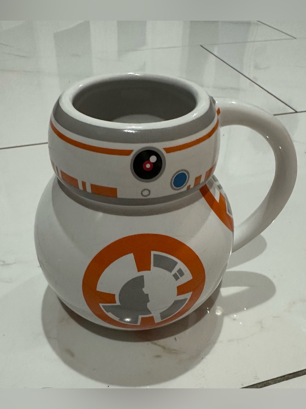⭐ Disney Store Star Wars BB-8 Ceramic Mug